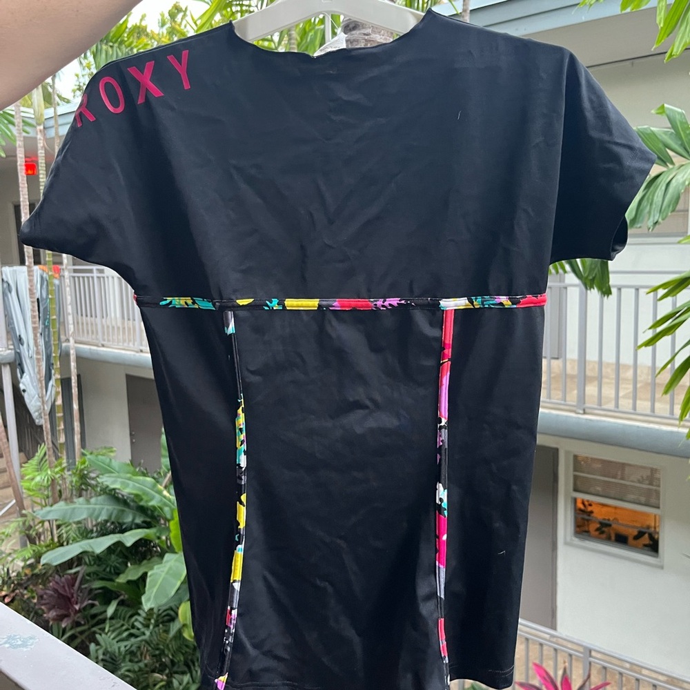 Roxy Black Short Sleeve Top with Colorful Accents